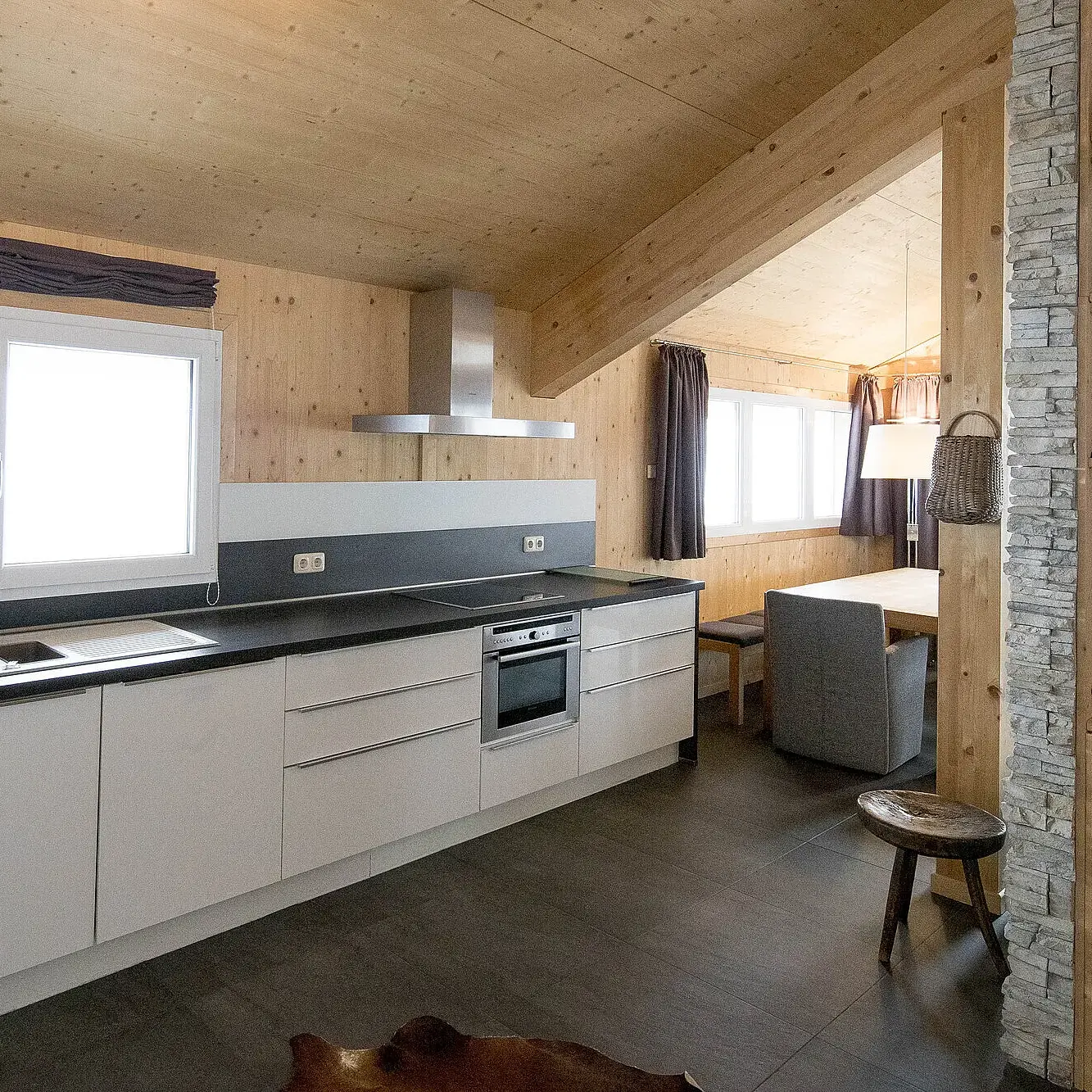 ath-c-zirbenwald-ii-036-1117-07_f7JEjJ5u